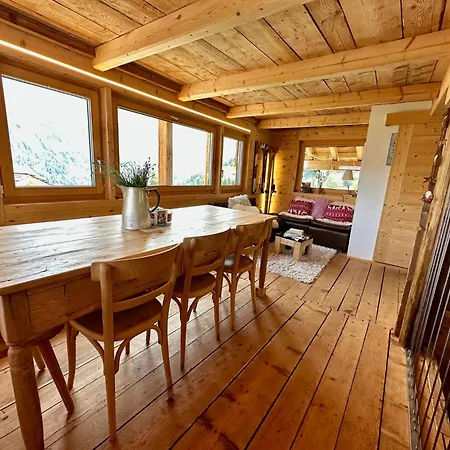 Authentique De Montagne Bleusy- Nendaz Ideal Couple Et Famille アパート Saclentse